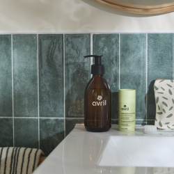 Flacon rechargeable en...